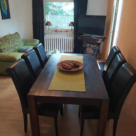 Kreativ Ferienwohnung Domizil Der Sinne Bad Liebenwerda Exterior photo